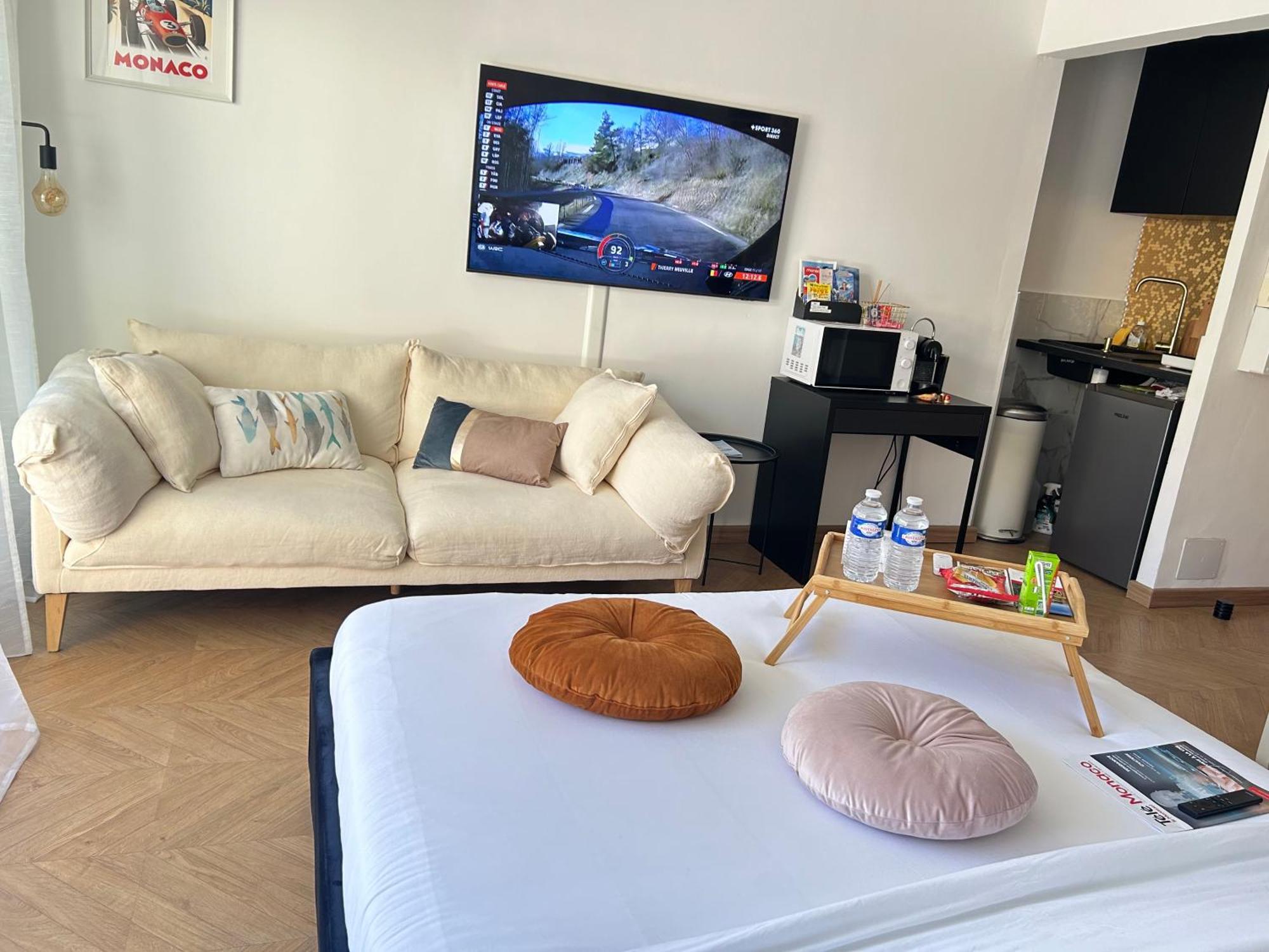 Monaco Cap D'Ail Studio & Jardin 카프다일 외부 사진